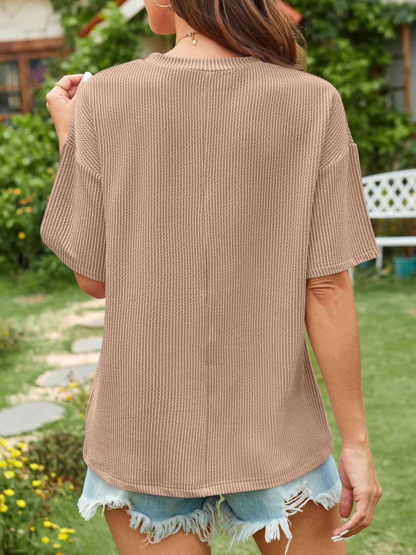 Casual Contrasting Wave Striped Short Sleeved Pocket T-shirt